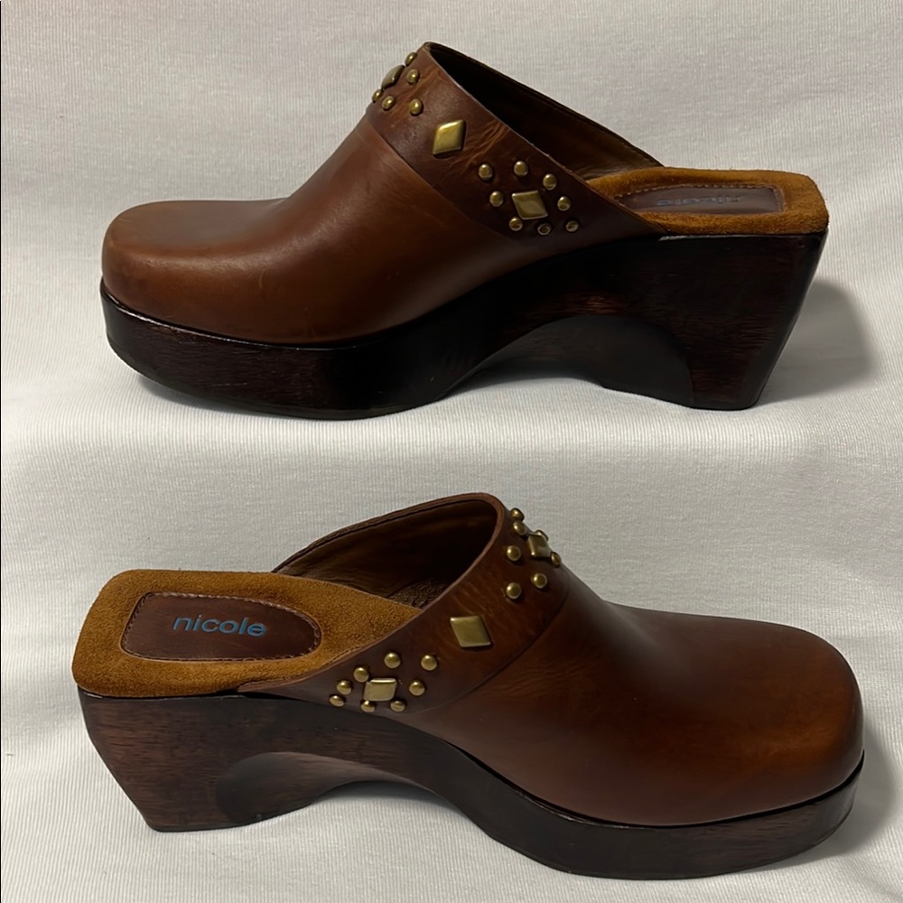 Nicole Sheila Brown Leather Wooden Clog Women's Size 8 Studded Boho Chunky Heel